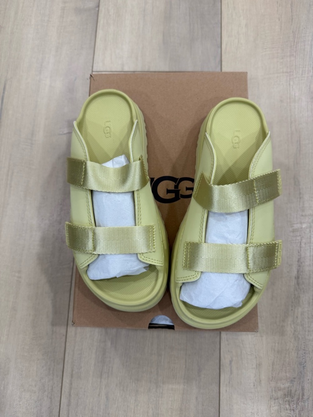 UGG Women's Lime Green Double-Strap Goldenglow Slide Sandals